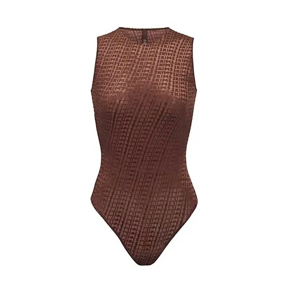 SOLD ❌SKIMS Limited Edition Velvet Bodysuit Chestnut Brown - Picture 5 of 5